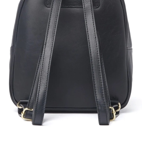NWT CHRISTIAN LAURIER Quilted Leather Backpack main image 5